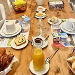 Frühstückspension Le Clos De La Barre - Maison De Charme Au Calme -a 10 Min Des Plages Du Debarquement - Petit-dejeuner Maison 4*