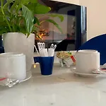 Le Clos De La Barre - Maison De Charme Au Calme -a 10 Min Des Plages Du Debarquement - Petit-dejeuner Maison Oda ve Kahvaltı