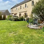 Frühstückspension Le Clos De La Barre - Maison De Charme Au Calme -a 10 Min Des Plages Du Debarquement - Petit-dejeuner Maison
