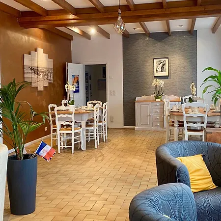 Le Clos De La Barre - Maison De Charme Au Calme -a 10 Min Des Plages Du Debarquement - Petit-dejeuner Maison Basly
