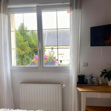 Le Clos De La Barre - Maison De Charme Au Calme -a 10 Min Des Plages Du Debarquement - Petit-dejeuner Maison Bed & Breakfast 4*