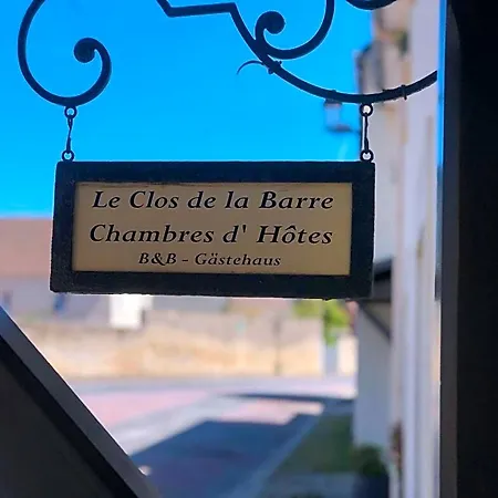 Le Clos De La Barre - Maison De Charme Au Calme -a 10 Min Des Plages Du Debarquement - Petit-dejeuner Maison 4*