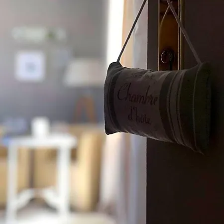 Le Clos De La Barre - Maison De Charme Au Calme -à 10 Min Des Plages Du Débarquement - Petit-déjeuner Maison Bed & Breakfast