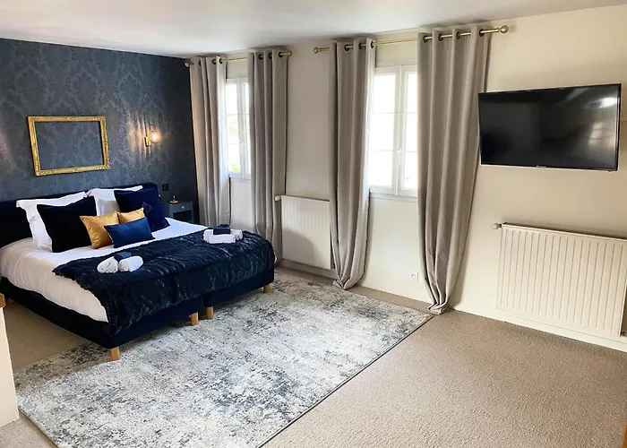 Le Clos De La Barre - Maison De Charme Au Calme -A 10 Min Des Plages Du Debarquement - Petit-Dejeuner Maison Отель типа 